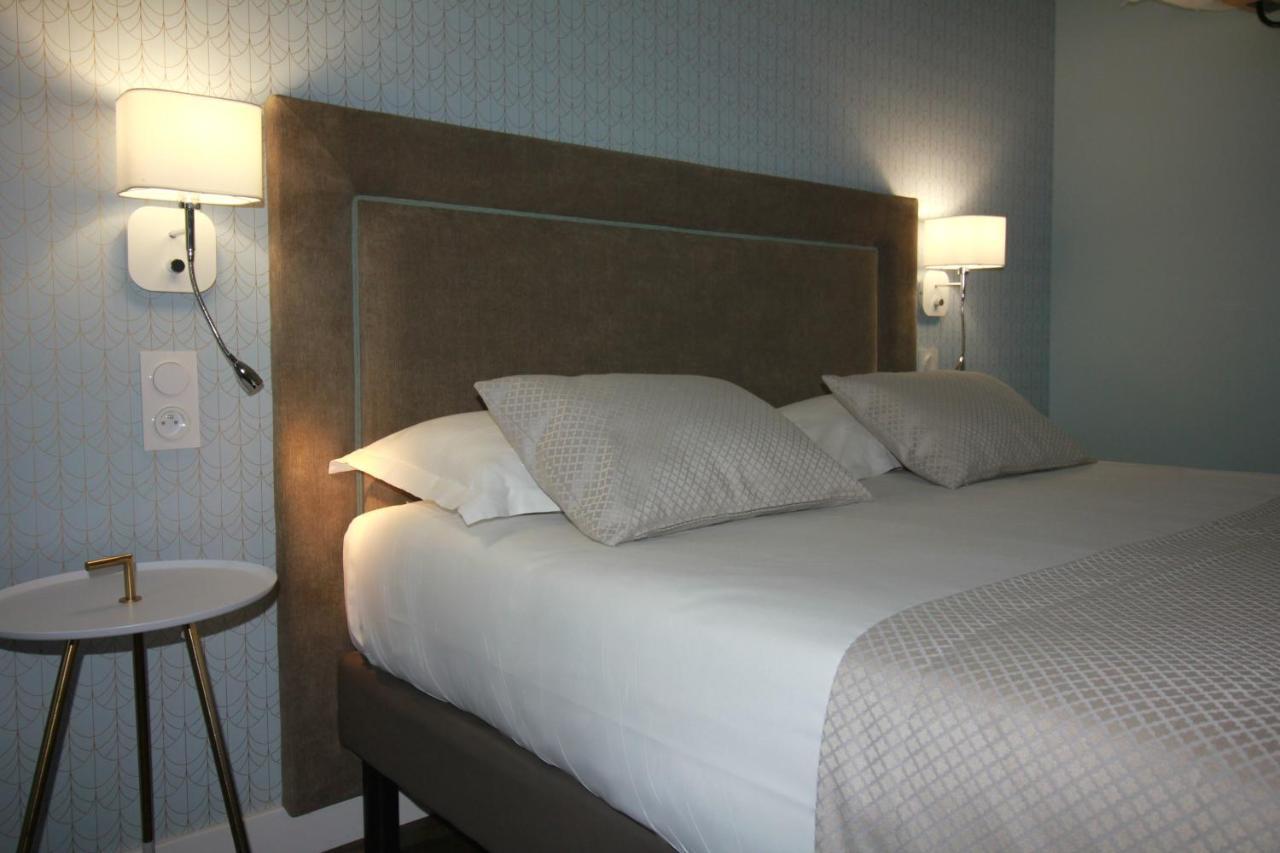 Logis Hotel Lodge La Valette Сессон-Севинье Экстерьер фото