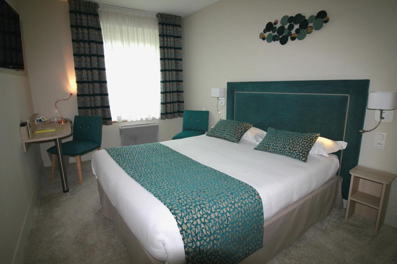 Logis Hotel Lodge La Valette Сессон-Севинье Экстерьер фото